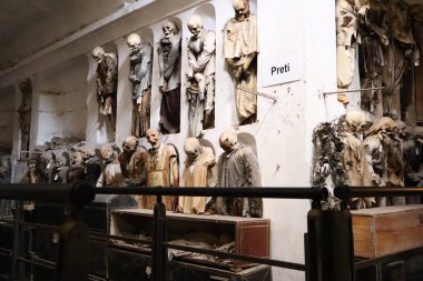 Palermo, Sicilya (İtalya): Capuchins 'in yeraltı mezarları Palermo' daki yeraltı mezarlarıdır.