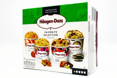 Los Angeles, ABD 14 Haziran 2021: Haagen-Dazs Dondurması. Haagen-Dazs General Mills 'in bir markasıdır.