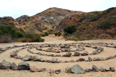 Los Angeles, California - 27 Eylül 2019: Bronson Canyon, Griffith Park 'ın bir bölümü, birçok film ve televizyon programı için yer