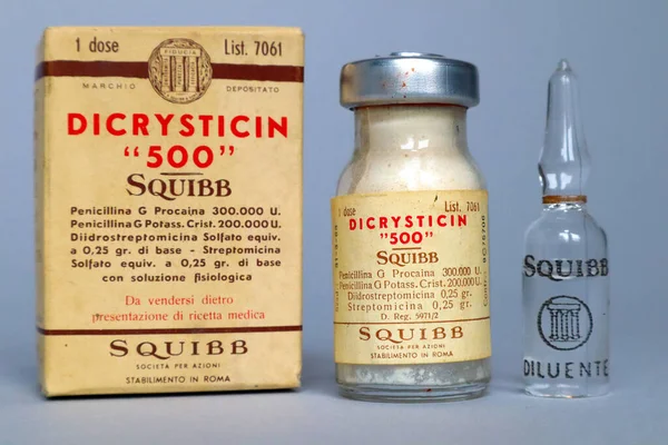 Rome Italië November 2021 Vintage 1959 Injectieflacon Met Penicillin Dicrysticin — Stockfoto