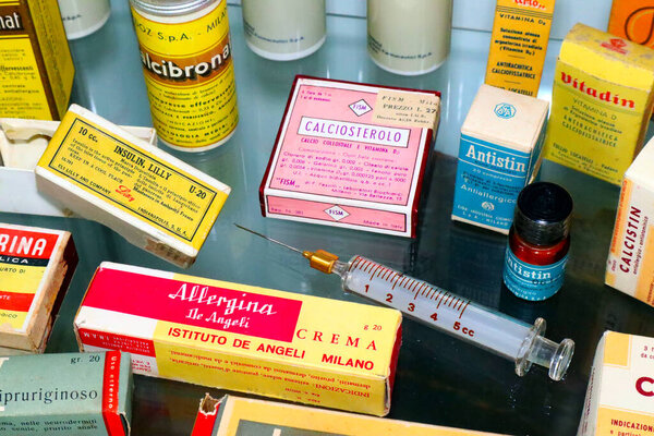 the pharmacy, old medicines on display 