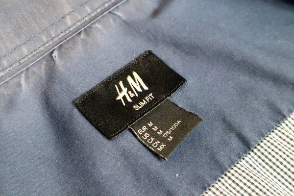 stock image Rome, Italy - September 29, 2022: label of H&M shirt