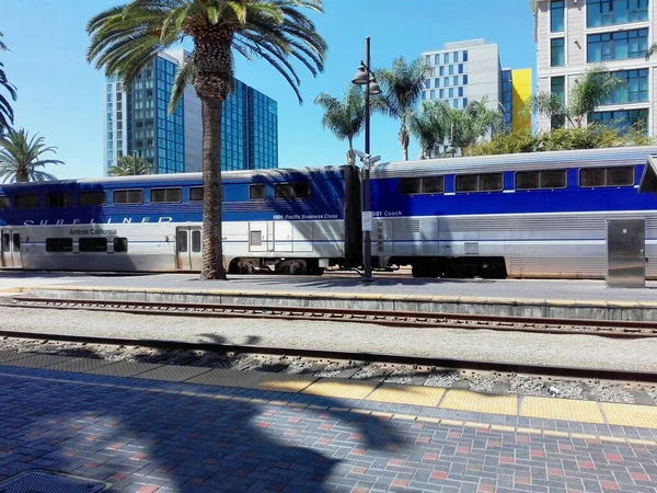 stock image SAN DIEGO, California - September 12, 2018: Amtrak Pacific Surfliner train at Santa Fe Station of San Diego, California 