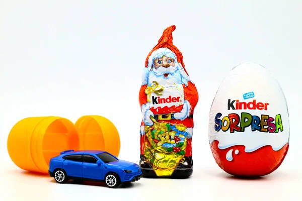 Pescara Itália Novembro 2019 Kinder Surprise Chocolate Eggs Christmas Themed — Fotografia de Stock