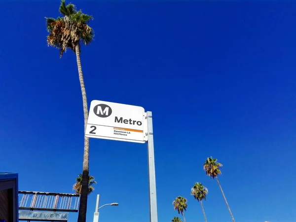 Hollywood Los Angeles California 2018年9月19日 Metro Bus Stop Sunset Blvd — ストック写真