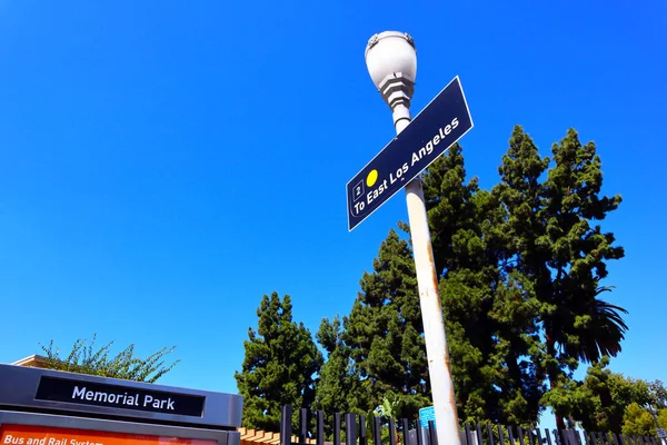 Pasadena Kalifornia Października 2019 Pasadena Memorial Park Metro Rail Gold — Zdjęcie stockowe