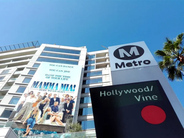 ハリウッド ロサンゼルス カリフォルニア州 2018年9月19日 ハリウッド ヴァイン メトロ レッドライン駅がハリウッド ブルッドとヴァイン ストリートの交差点にあり — ストック写真
