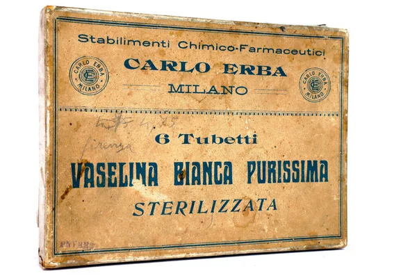 Stock image Milan, Italy  March 3, 2022: Vintage 1920s box of Pure white Vaseline. CARLO ERBA  Milan (Italy)