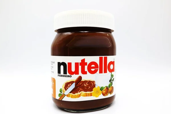 Nutella Edény Mogyorószórás Ferrero Által Termelt Kakaóval — Stock Fotó