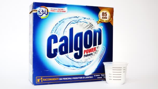 Rzym Włochy Lutego 2022 Calgon Power Powder Detergent Calgon Jest — Wideo stockowe