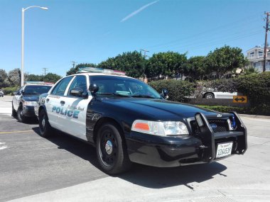 MANHATTAN BEACH, Los Angeles, California - 18 Eylül 2018: Manhattan Plajı POLİS Aracı