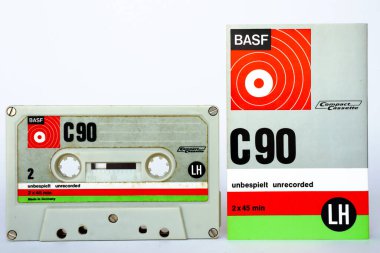 Klasik Kaset BASF C90