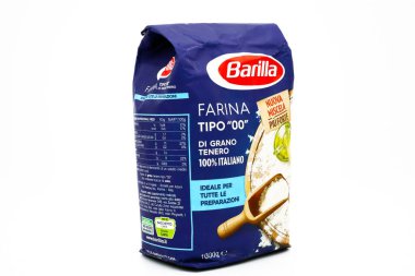 Pescara, İtalya 21 Aralık 2019: BARILLA% 100 İtalyan Buğday unu