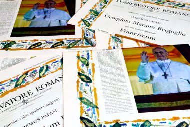 Vatikan Şehri, Kutsal Bakış 13 Mart 2013: POPE FRANCIS Seçimi, Vatikan Resmi Gazetesi L 'Osservatore Romano' nun Özel Basımı 13 Mart 2013 saat 20: 30 'da..