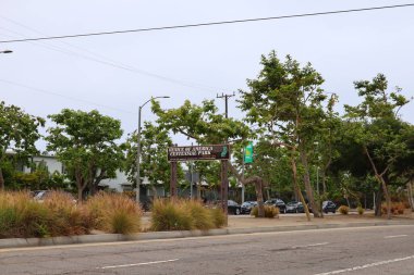 VENICE, Los Angeles, California - 14 Mayıs 2019: Venedik, Kaliforniya 'daki AMERICA CENTENNIAL PARK' a bakış