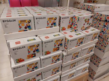 IKEA LEGO BYGGLEK Brick Set. Ikea ve Lego arasında 1 Ekim 2020 'den itibaren Ikea mağazalarında özel bir tuğla seti açılması için bir işbirliği