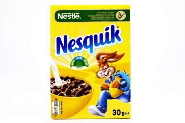 Pescara, İtalya 8 Şubat 2021: NESQUIK Nestle Mısır gevreği kutusu