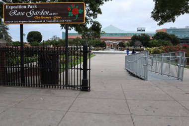 Los Angeles, Kaliforniya - 15 Mayıs 2019: Exposition Park, ROSE GARDEN, Los Angeles