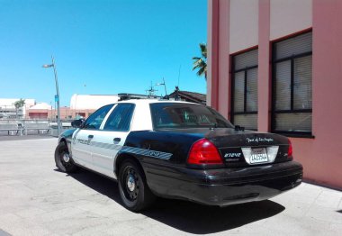 LOS ANGELES, California - 15 Eylül 2018: San Pedro 'daki Los Angeles Polis Aracı