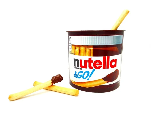 Nutella Avelã Espalhada Breadsticks Produzido Itália Por Ferrero — Fotografia de Stock