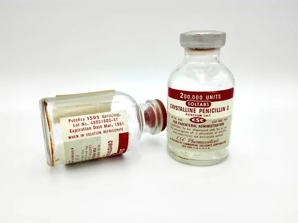 페스카라 이탈리아 2019 Vintage 1951 Vial Penicillin Produced Csc Pharmaceuticals — 스톡 사진