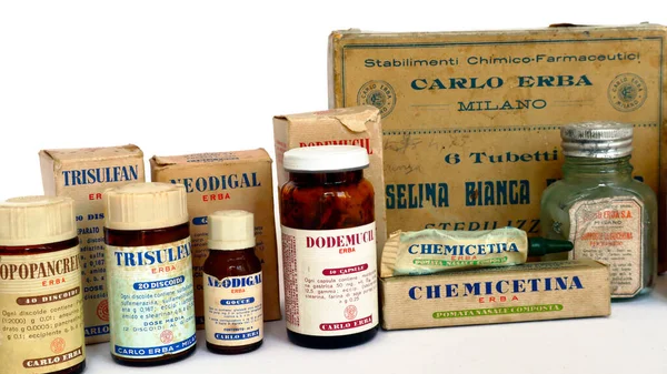 stock image Milan, Italy  March 3, 2022: Old Vintage 1920-1960s CARLO ERBA Medicines. Carlo Erba, Milan (Italy)