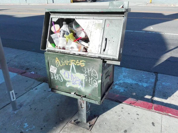 Newspaper Vending Box Used Trash Can Los Angeles California — Stock Photo, Image