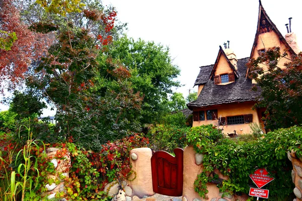 stock image Beverly Hills, California  October 9, 2019: The Witch's House of Beverly Hills. Also known as Spadena House, Storybook house located on the corner of Walden Drive and Carmelita Ave, Beverly Hills