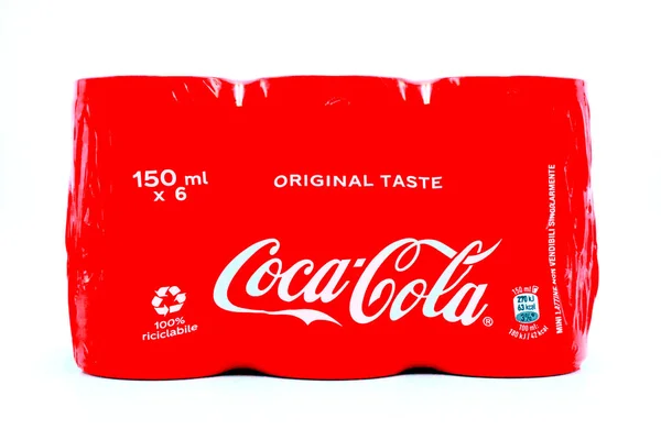 Pescara Italien December 2019 Coca Cola Original Smakförpackning Med Burkar — Stockfoto