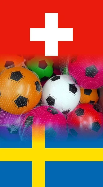 Sverige Och Switzerland Flaggor Med Färgglada Fotboll Bollar Vit Bakgrund — Stockfoto