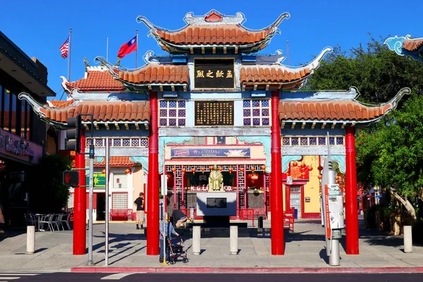 Los Angeles California October 2019 Metro Bus Chinatown Central Plaza — Stock Photo, Image