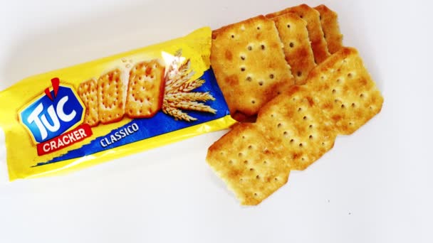 Roma Itália Fevereiro 2022 Tuc Crackers Tuc Propriedade Mondelez International — Vídeo de Stock