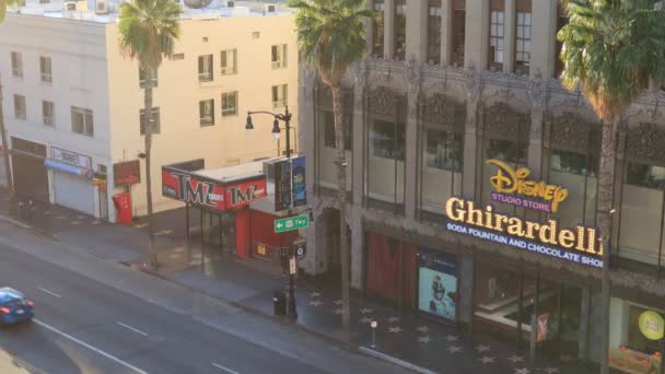 好莱坞 加利福尼亚 2019年10月8日 好莱坞名人堂和迪斯尼工作室 古拉德利 索达喷泉 Ghirardelli Soda Fountain — 图库视频影像