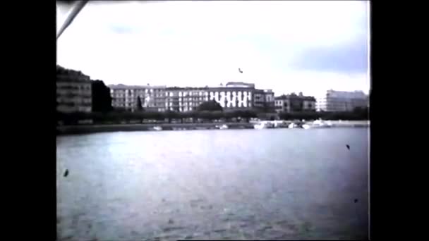 Genewa Szwajcaria 1970 Panorama Jezioro Genewskie Rocznik 1970 Wideo 8Mm — Wideo stockowe