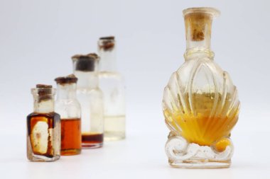 Eczane, eski antika ilaçlar.