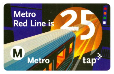 Los Angeles, Kaliforniya - 4 Aralık 2018: Metro TAP Transit Geçiş Geçiş kartı Los Angeles 'ın toplu taşımacılığı için - 25 yıllık metro kırmızı hattının özel versiyonu