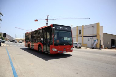 Trapani, Sicilya (İtalya): Trapani şehir merkezinde ATM Yerel Otobüsü