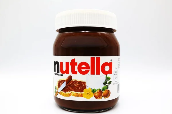 Nutella Burk Hasselnöt Spridning Med Kakao Framställd Ferrero — Stockfoto