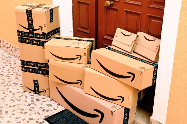 Amazon Packages Boxes Delivery Door — Stock Photo, Image