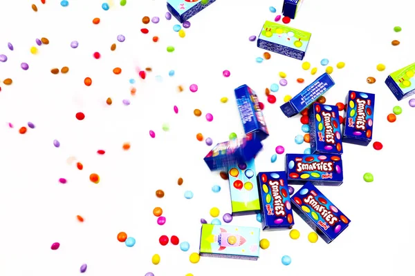 Pescara Italien Januar 2020 Smarties Farbige Schokoladenkonfektion Von Nestl — Stockfoto