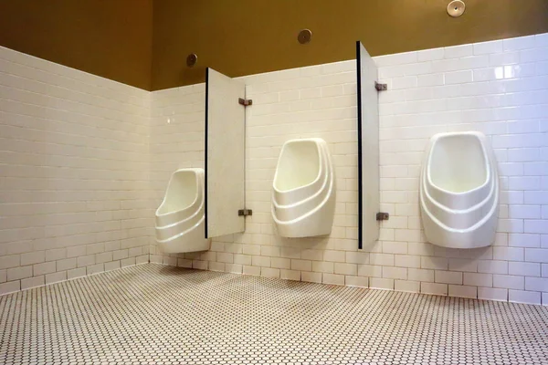 Public Restroom White Tiles — Stock Photo, Image