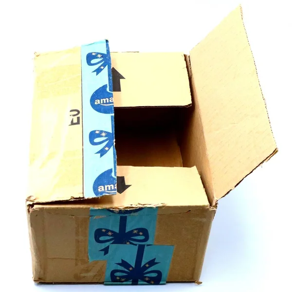 Consegna Scatola Pacchetto Amazon — Foto Stock