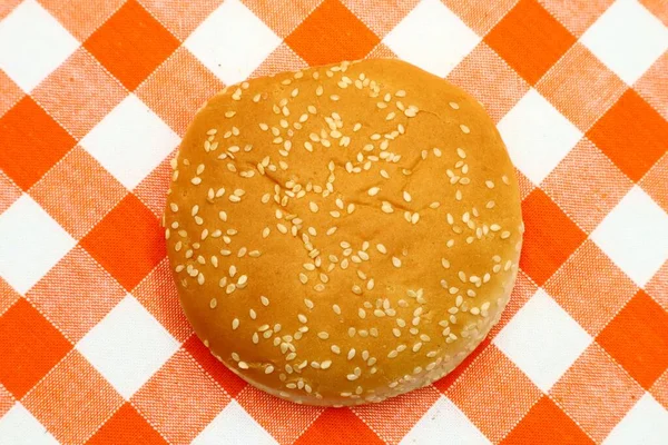 Bun Hamburger Sezamem — Zdjęcie stockowe