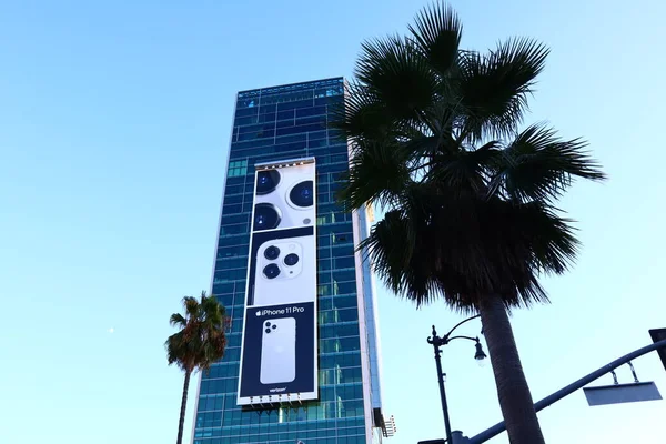 Hollywood California October 2019 Billboard New Iphone Skyscraper Vine Street — Stock Photo, Image
