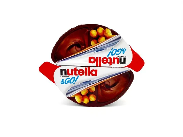 Nutella Rozprzestrzenianie Orzechów Laskowych Paluszki Chlebowe Produkcja Ferrero Włoszech — Zdjęcie stockowe
