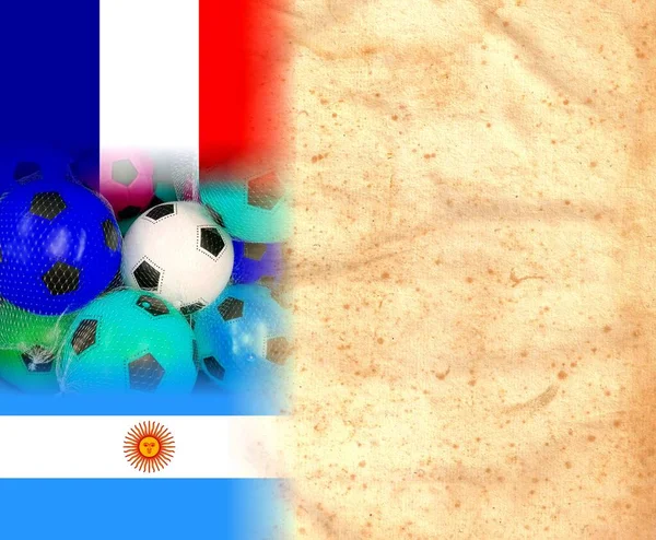 Σημαίες Της Γαλλίας Και Της Αργεντινής Πολύχρωμες Μπάλες Ποδοσφαίρου — Φωτογραφία Αρχείου