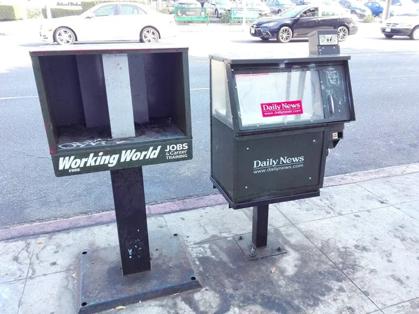 Los Angeles California Вересня 2018 Newspaper Distribution Box Los Angeles — стокове фото