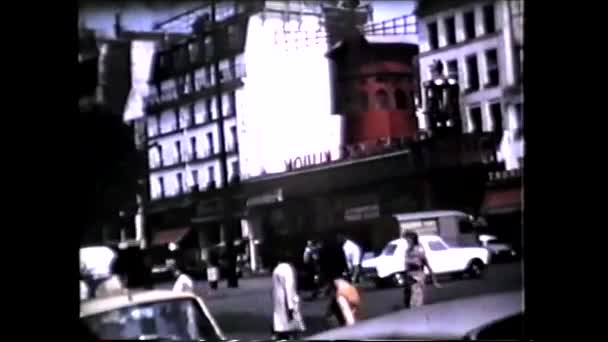 Paris Frankreich 1960Er Moulin Rouge Vintage 8Mm — Stockvideo