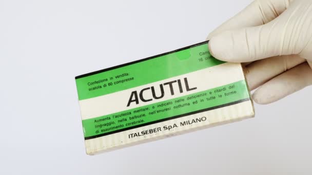 Milan Italia March 2022 Vintage 1950S Acutil Medicine Glutamine Mental — Vídeo de stock