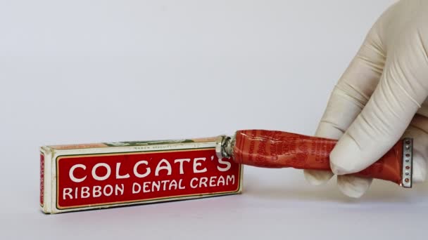 Rome Italy February 2022 Vintage 1910S Colgate Ribbon Dental Cream — Stock Video